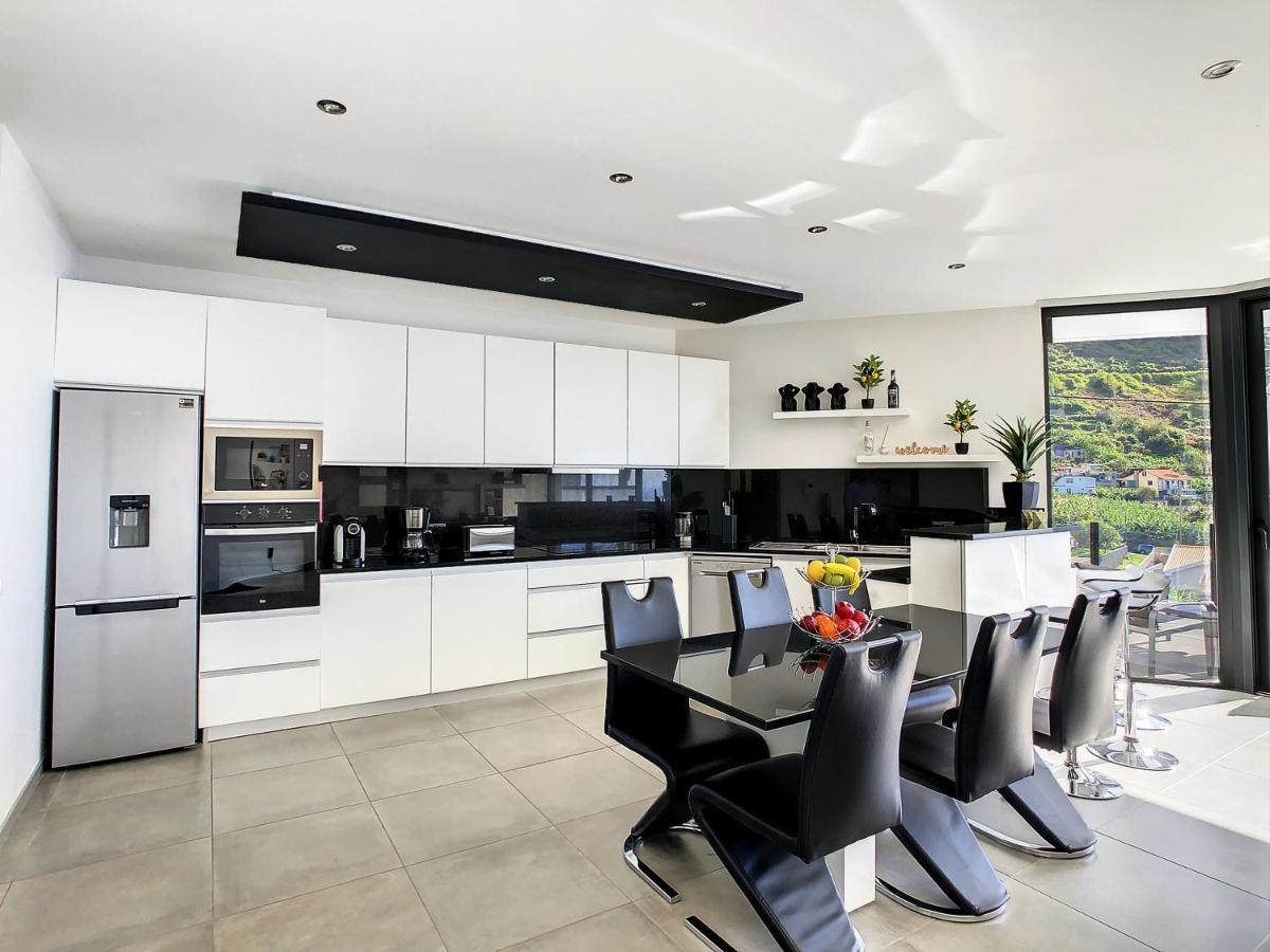 Villa Stella By Lovelystay Arco da Calheta  Extérieur photo