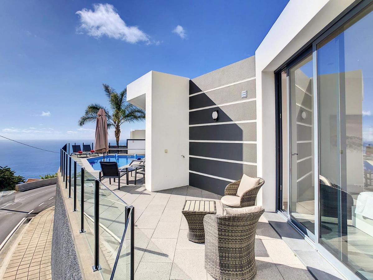 Villa Stella By Lovelystay Arco da Calheta  Extérieur photo