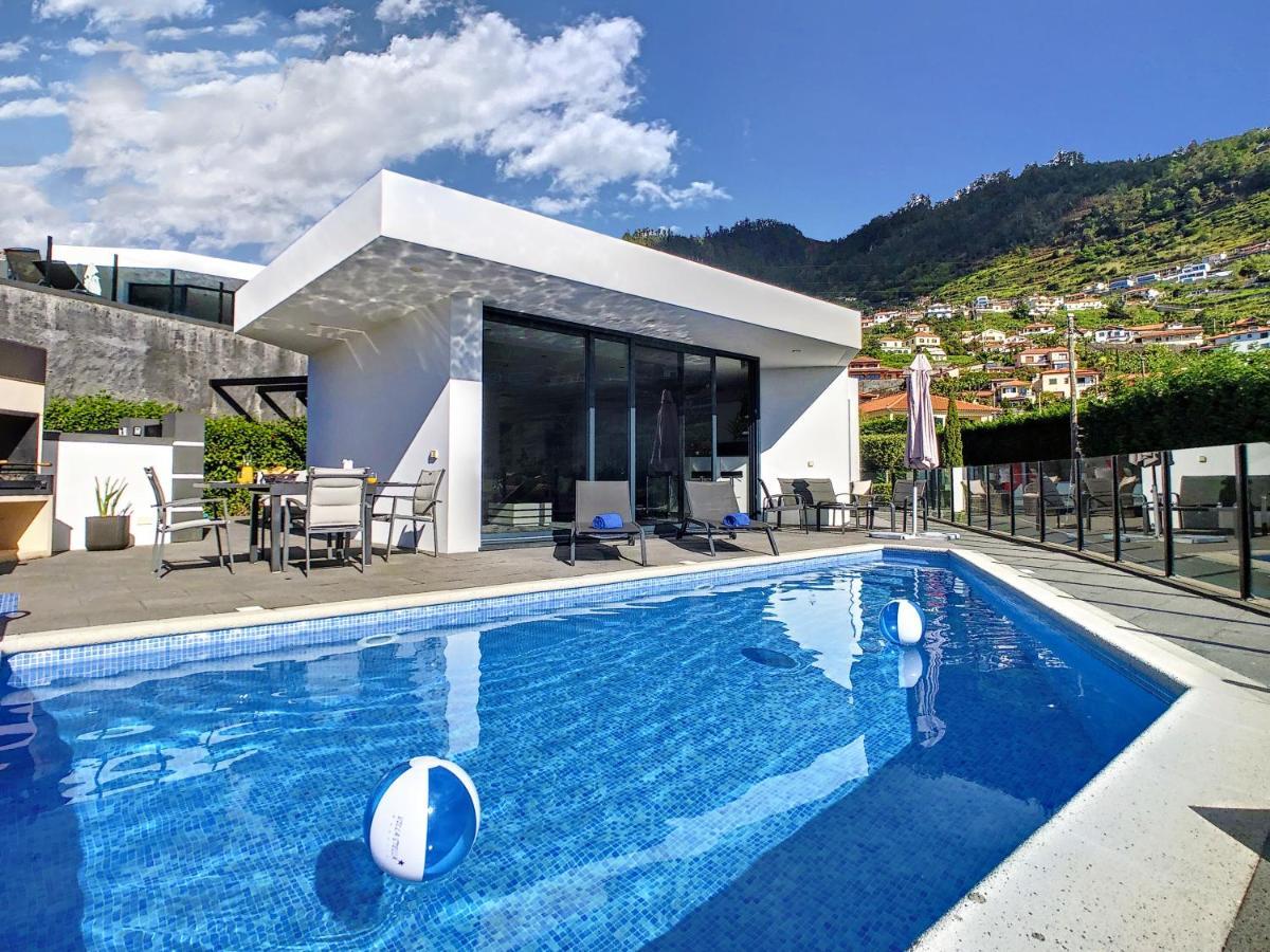 Villa Stella By Lovelystay Arco da Calheta  Extérieur photo